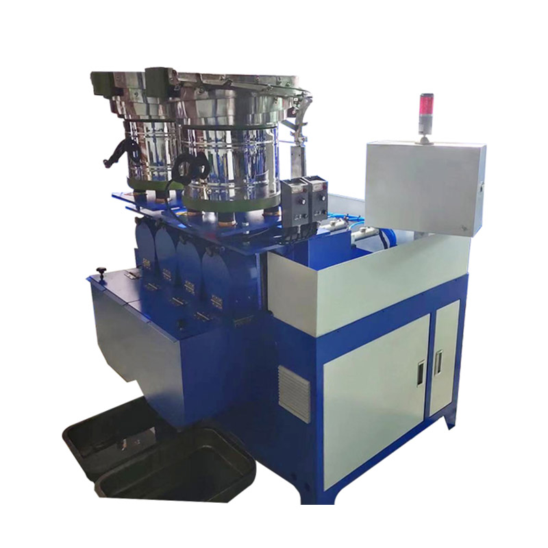 အလိုအလျောက်ခွံမာသီးကိုနှိပ်စက်